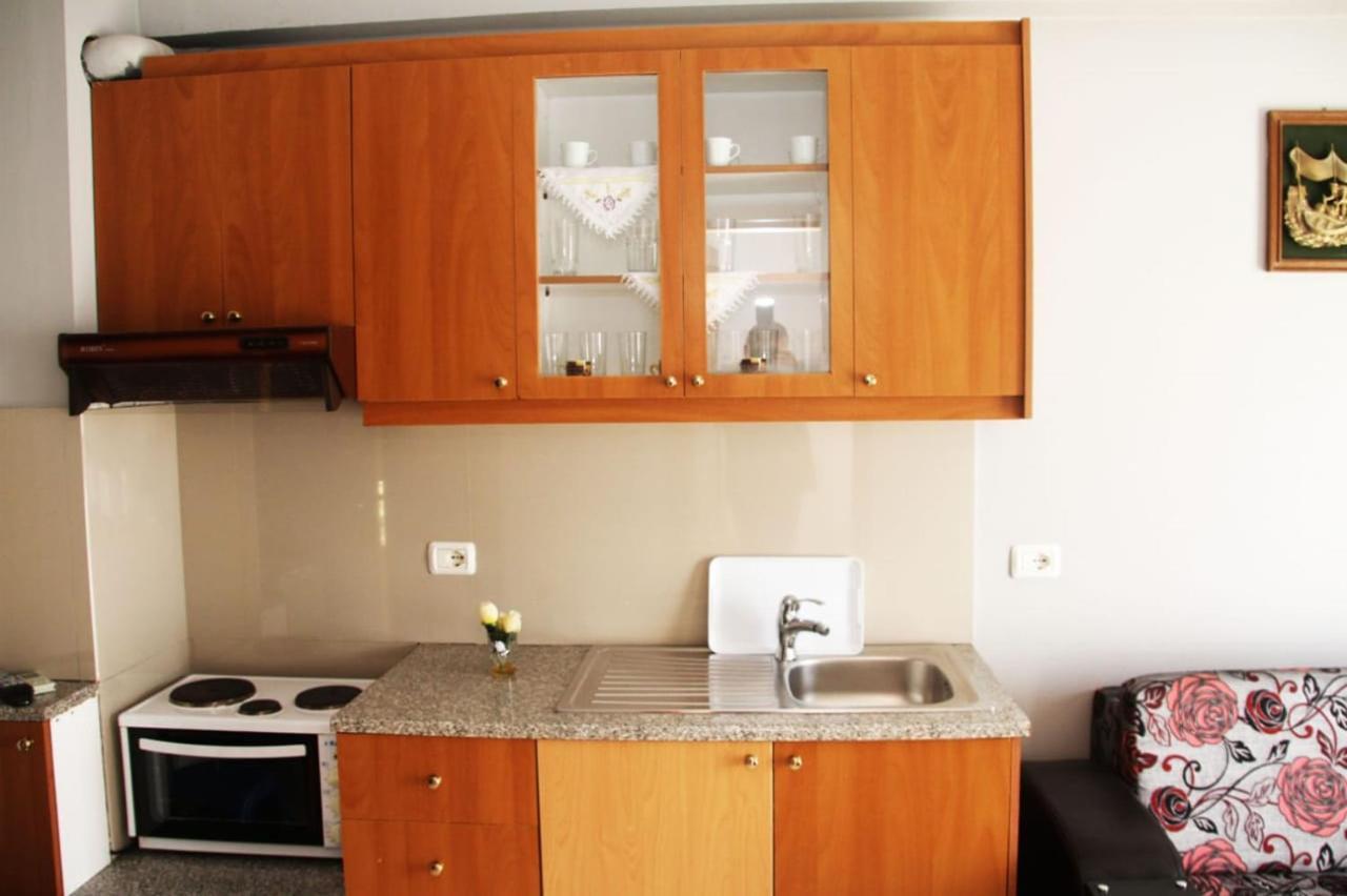 Eduart Apartments Sarande Exterior photo